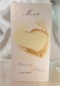Men�karte zur Hochzeit mit einem Herz in Sand