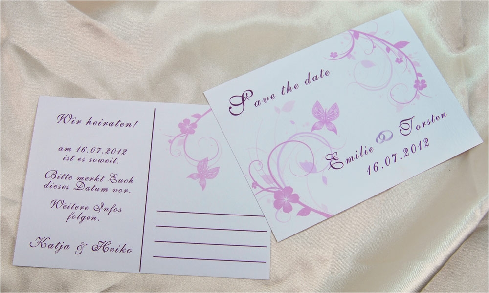 Moderne Save-the-date-Karte mit floralem Motiv und Schmetterlingen