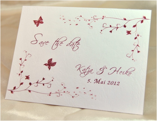 Save-the-date-Karte "Dornröschen"